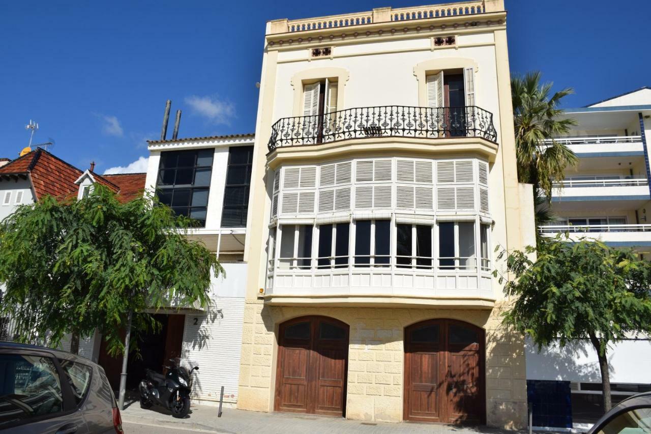 Apartamentos Les Barbes كالديس ديستراك المظهر الخارجي الصورة