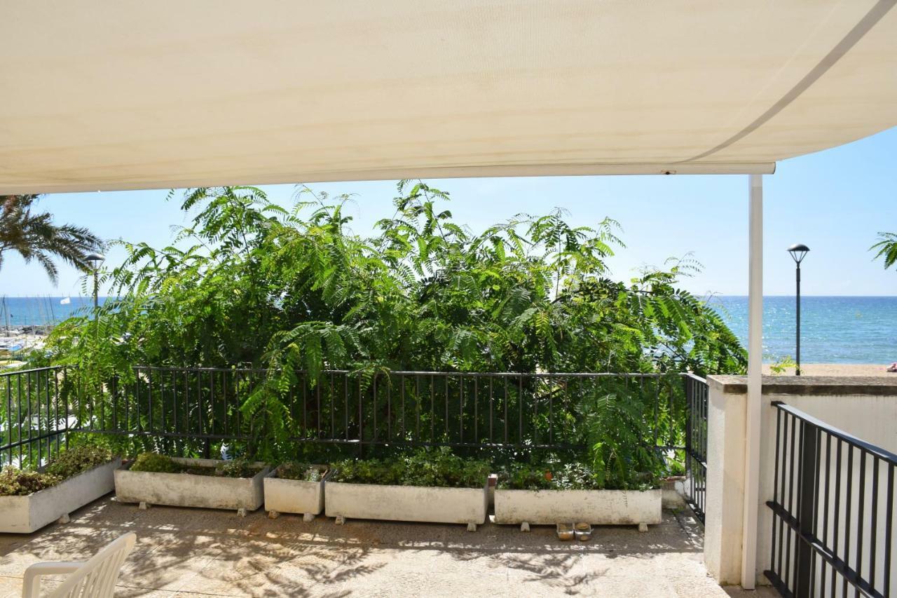 Apartamentos Les Barbes كالديس ديستراك المظهر الخارجي الصورة